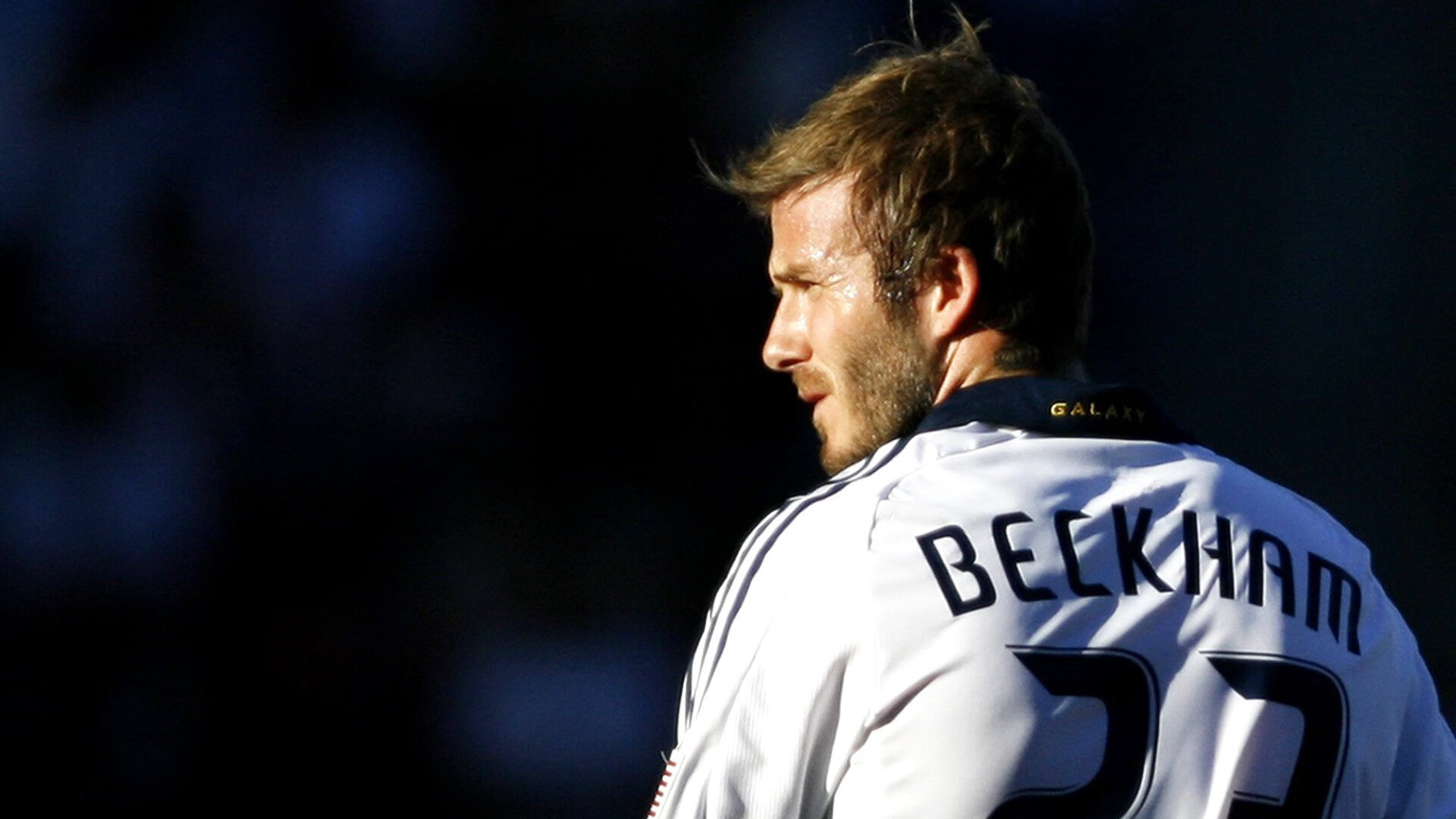 尤文强势开局,控球及快速反击压制阿联酋豪门,尤文对战